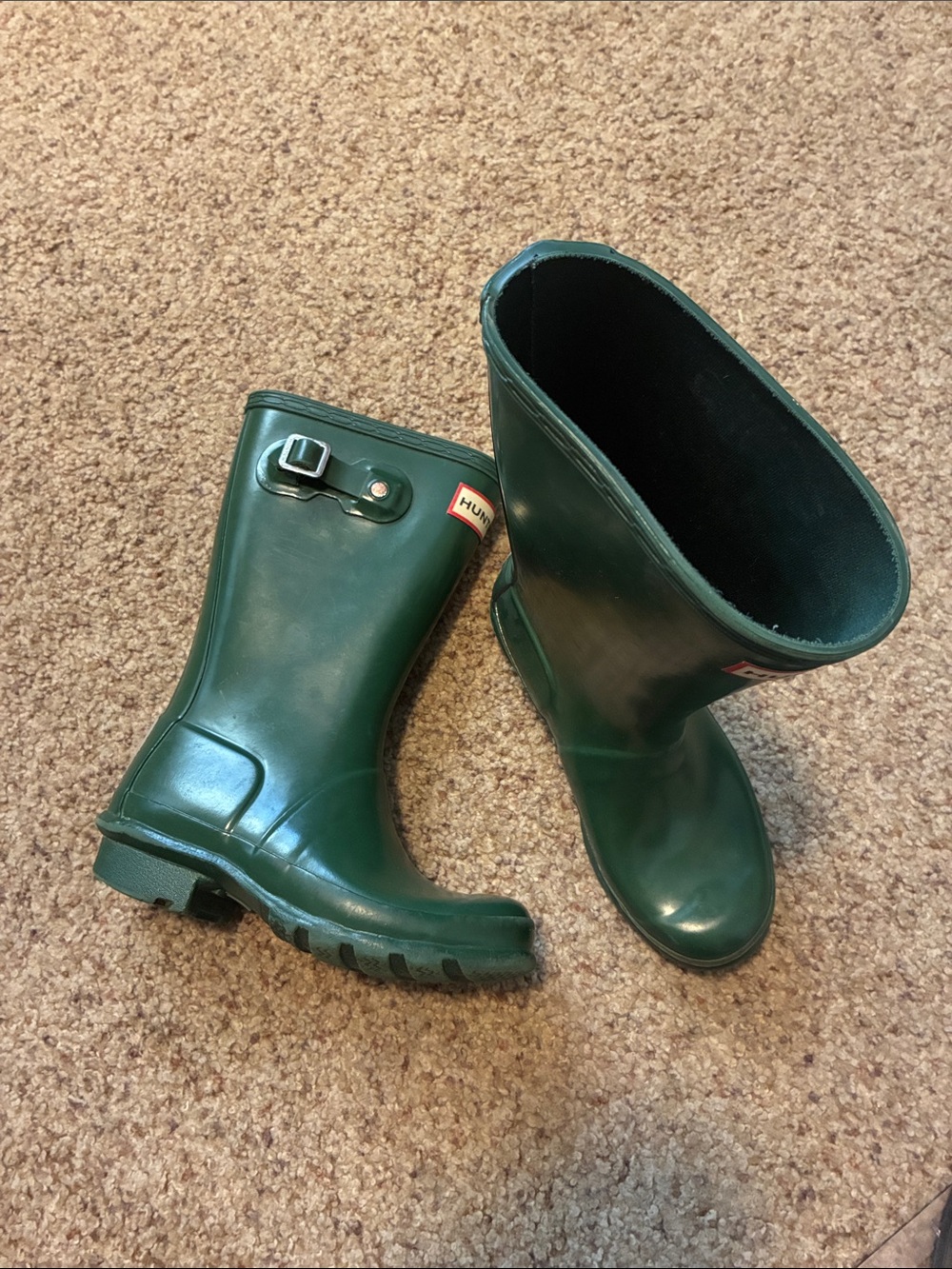Hunter Short Gloss Green Rain Boots with Side Buckle